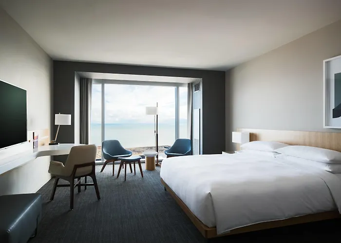 Marriott Marquis Hotel 4*