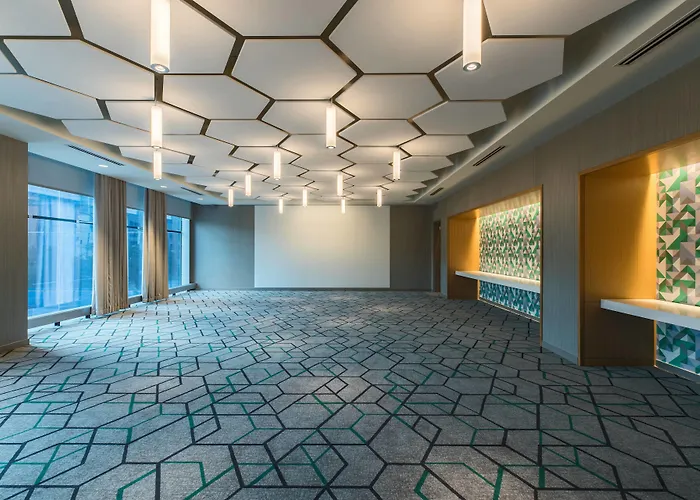 Marriott Marquis Hotel